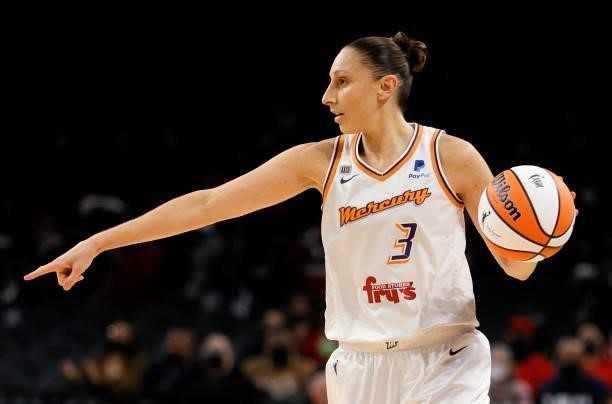 Diana Taurasi of the Phoenix Mercury sets up a play against the Las Vegas Aces during Game Five of the 2021 WNBA Playoffs semifinals at Michelob...
