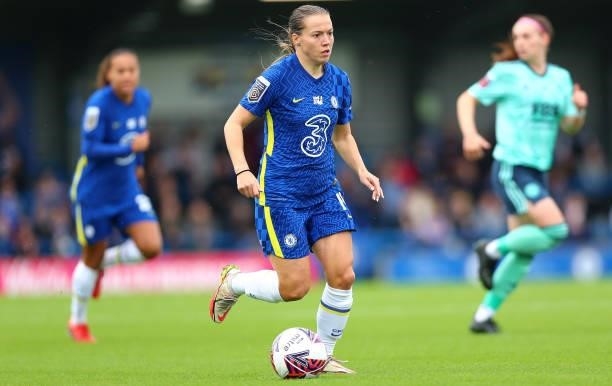 Fran Kirby of Chelsea controls the ball during the Barclays FA Women's Super League match between Chelsea Women and Leicester City Women at...