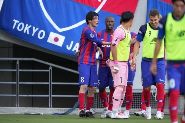 Yojiro TAKAHAGI of FC Tokyo celebrates scoring his side's second goal with his team mates during the J.League Levain Cup Semi Final second leg match...