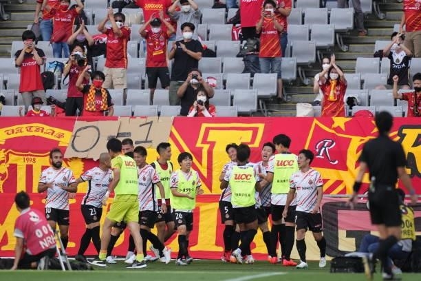 Sho INAGAKI of Nagoya Grampus celebrates scoring his side's first goal during the J.League Levain Cup Semi Final second leg match between FC Tokyo...
