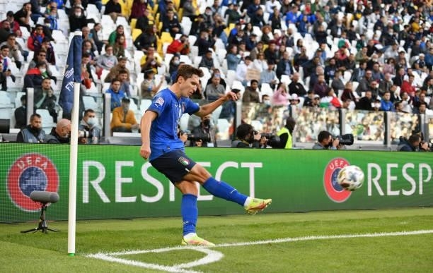 Federico Chiesa of Italy takes a corner kick during the UEFA Nations League 2021 Third Place Match between Italy and Belgium at Juventus Stadium on...