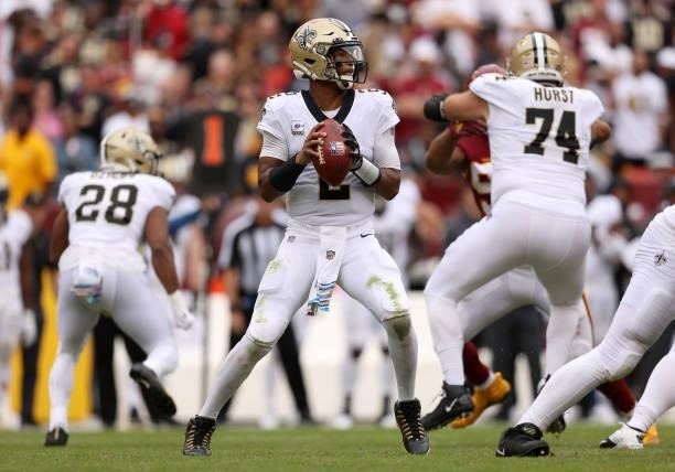 Jameis Winston of the New Orleans Saints throws the ball during the second half against the Washington Football Team at FedExField on October 10,...