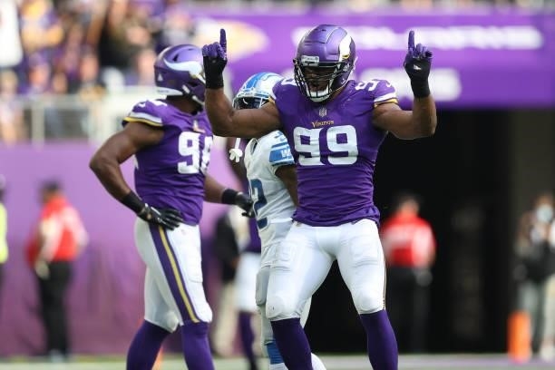 Danielle Hunter of the Minnesota Vikings celebrates after Jared Goff of the Detroit Lions is sacked during the fourth quarter at U.S. Bank Stadium on...