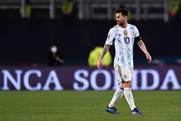 Lionel Messi of Argentina looks on during a match between Argentina and Uruguay as part of South American Qualifiers for Qatar 2022 at Estadio...