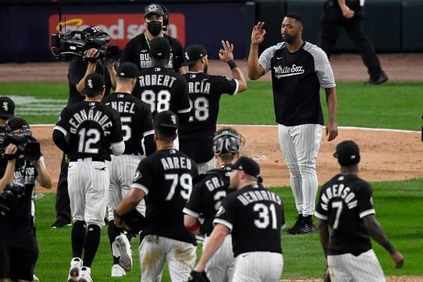 The Chicago White Sox celebrate a win over the Houston Astros in game 3 of the American League Division Series at Guaranteed Rate Field on October...