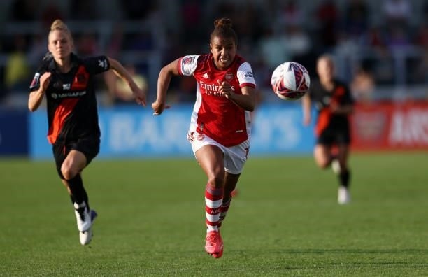 Nikita Parris of Arsenal runs with the ball during the Barclays FA Women's Super League match between Arsenal Women and Everton Women at Meadow Park...