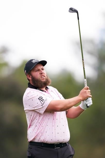 Andrew Johnston of England plays a shot during Day Four of The Open de Espana at Club de Campo Villa de Madrid on October 10, 2021 in Madrid, Spain.