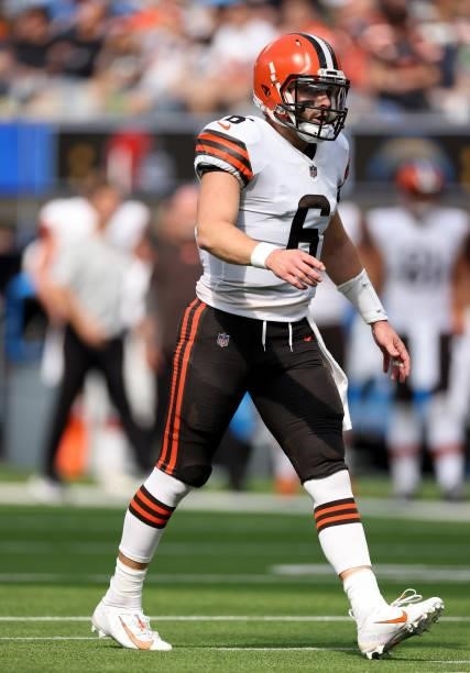 Baker Mayfield of the Cleveland Browns hurries to the line during a 49-42 loss to the Los Angeles Chargers at SoFi Stadium on October 10, 2021 in...