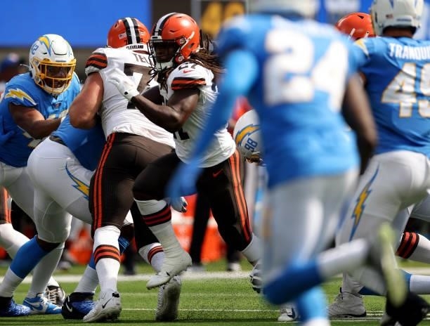 Kareem Hunt of the Cleveland Browns carries the ball during a 49-42 loss to the Los Angeles Chargers at SoFi Stadium on October 10, 2021 in...
