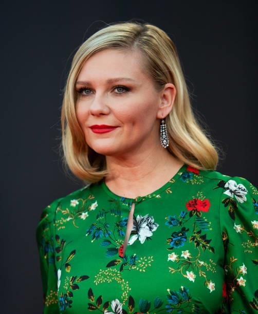 Kirsten Dunst attends "The Power Of The Dog