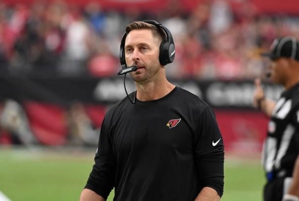 Head coach Kliff Kingsbury of the Arizona Cardinals walks along the sidelines during a game against the San Francisco 49ers at State Farm Stadium on...