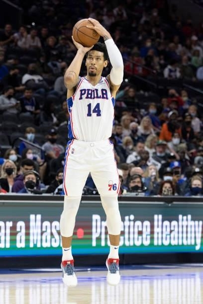 Danny Green of the Philadelphia 76ers shoots the ball against the Brooklyn Nets at the Wells Fargo Center on October 11, 2021 in Philadelphia,...