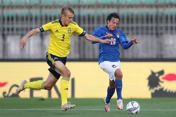 Emanuel Vignato of Italy takes on Jesper Tolinsson of Sweden during the 2022 UEFA European Under-21 Championship Qualifier match between Italy and...
