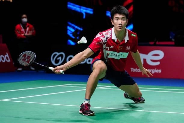 Li Shifeng of China competes in the Men's Single match against Robin Mesman of Netherlands during day four of the Thomas & Uber Cup on October 12,...