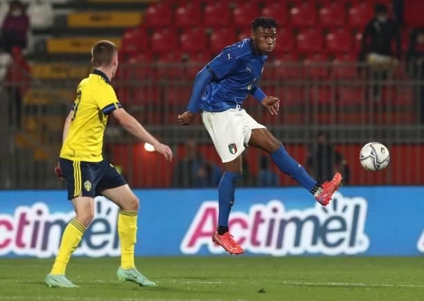 Iyenoma Destiny Udogie of Italy in action during the 2022 UEFA European Under-21 Championship Qualifier match between Italy and Sweden at Stadio...