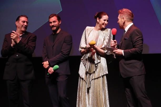 Ciaran Hinds, Jamie Dornan, Caitriona Balfe and Kenneth Branagh attend the "Belfast
