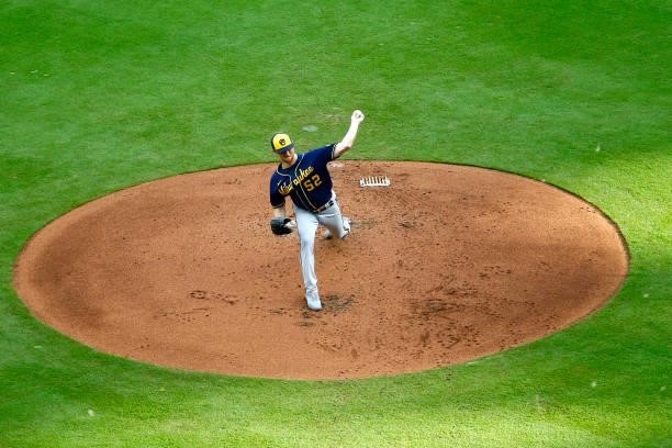 Eric Lauer of the Milwaukee Brewers delivers during the first inning against the Atlanta Braves in game four of the National League Division Series...