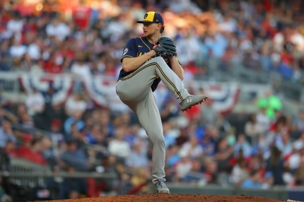 Eric Lauer of the Milwaukee Brewers delivers during the third inning against the Atlanta Braves in game four of the National League Division Series...