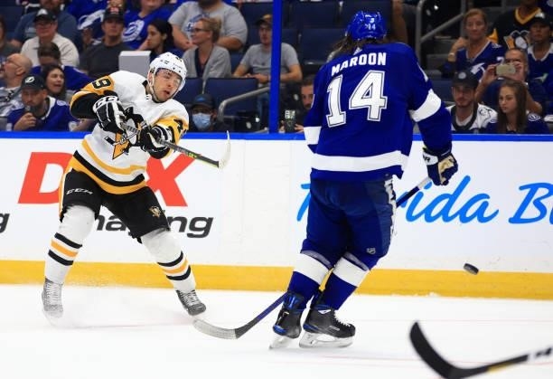 Evan Rodrigues of the Pittsburgh Penguins faces passes during the third period of a game against the Tampa Bay Lightning at Amalie Arena on October...