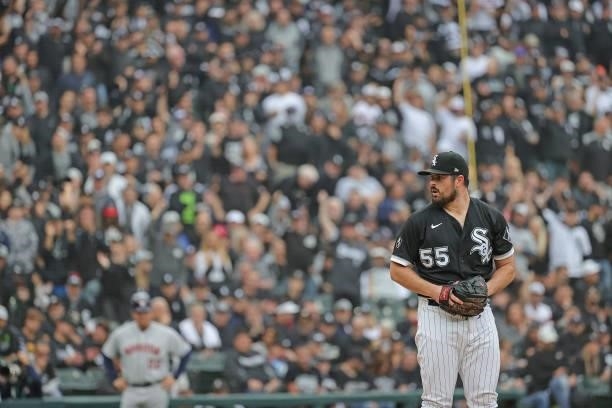 Carlos Rodon of the Chicago White Sox readies to pitch against the Houston Astros at Guaranteed Rate Field on October 12, 2021 in Chicago, Illinois....