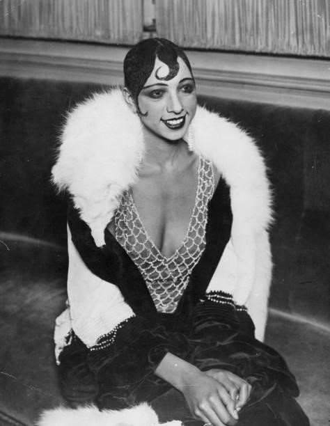 American-born dancer and entertainer Josephine Baker .