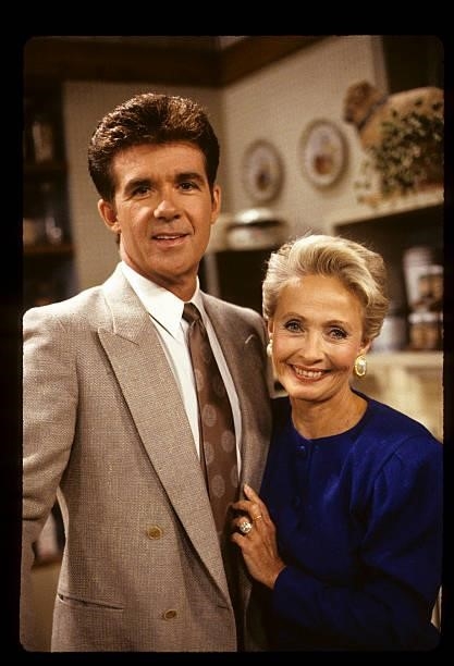 Guess Who's Coming to Dinner?" - Airdate: November 16, 1988. ALAN THICKE;JANE POWELL