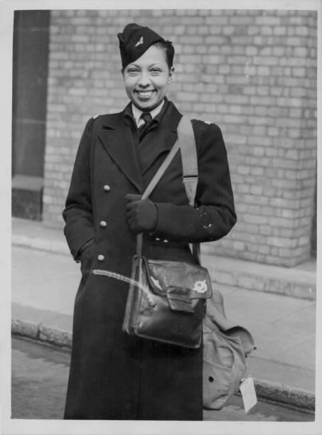 Dancer Josephine Baker arriving at the Savoy Hotel in London, April 25th 1945.
